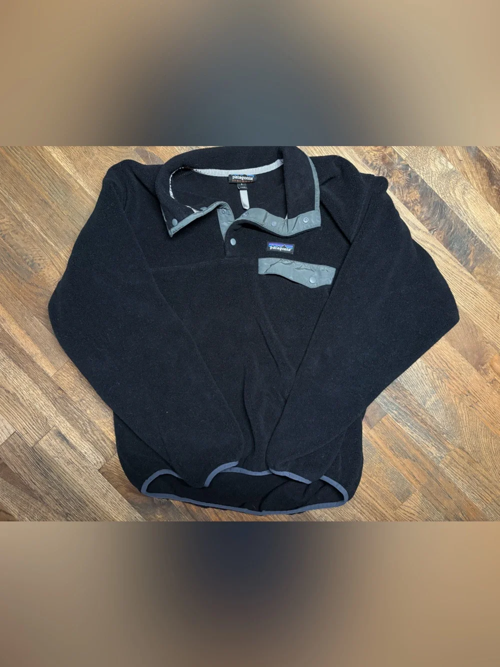 Patagonia Men’s Black Fleece Jacket with Gray Trim